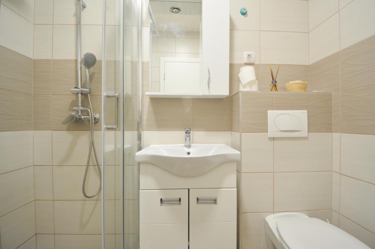Shine24 - Spacious And Bright Apartment - New Novi Sad Eksteriør billede