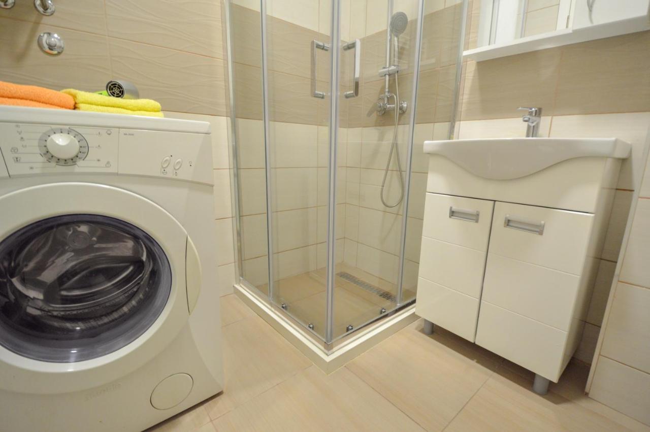 Shine24 - Spacious And Bright Apartment - New Novi Sad Eksteriør billede